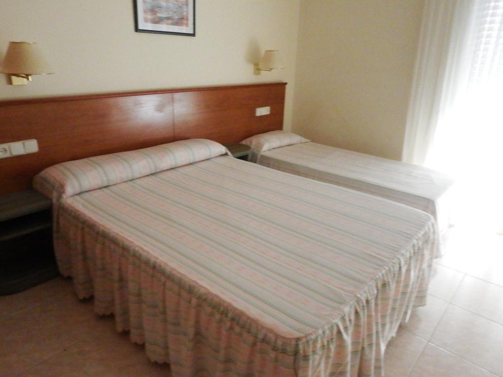 Fonda Finet Sant Feliu De Pallerols