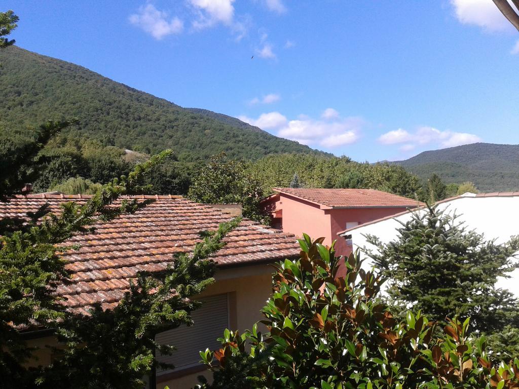 Hotel Fonda Finet Sant Feliu De Pallerols